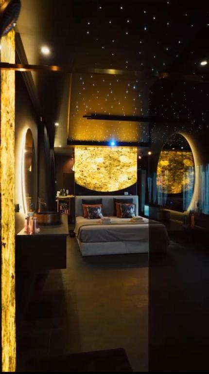 La Chambre Sigma - Immersive Luxury SPA Suite